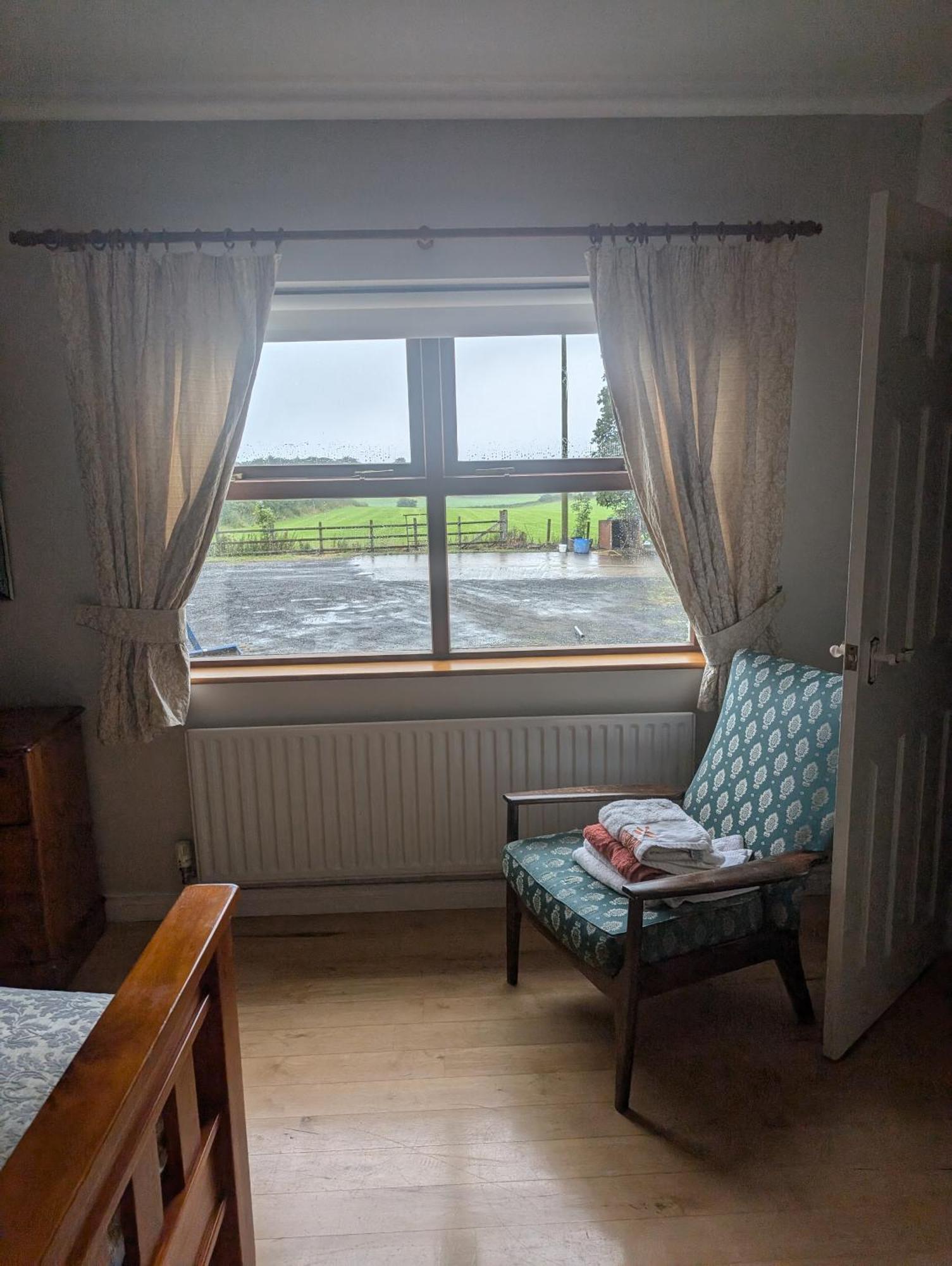 Clare House Bed & Breakfast Ballycastle Dış mekan fotoğraf